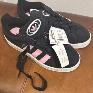Adidas Black and Pink Classic Sneakers Campus 00s size 7.5